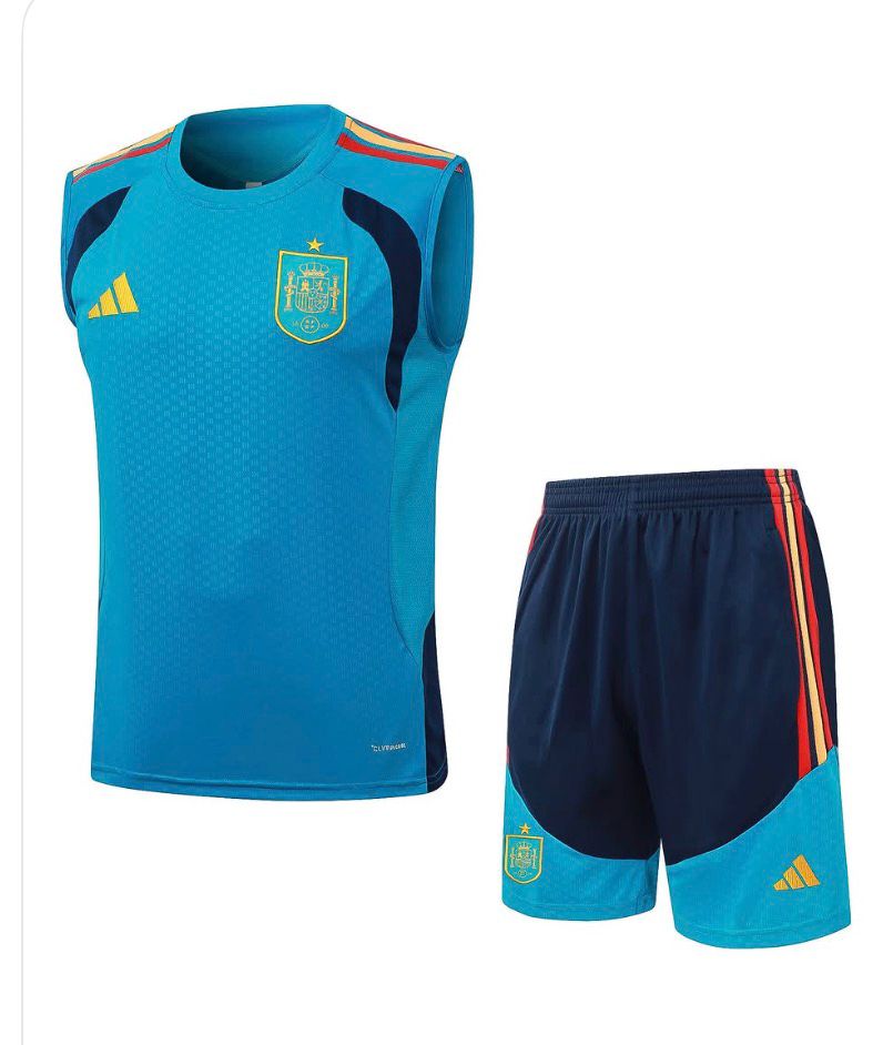 Adult Kit Spain Sleeveless 26/27 Light Blue